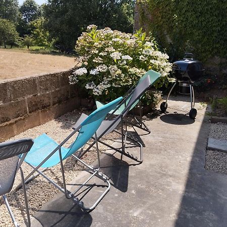 Maison Au Calme Avec Vue Etang Clesse  المظهر الخارجي الصورة