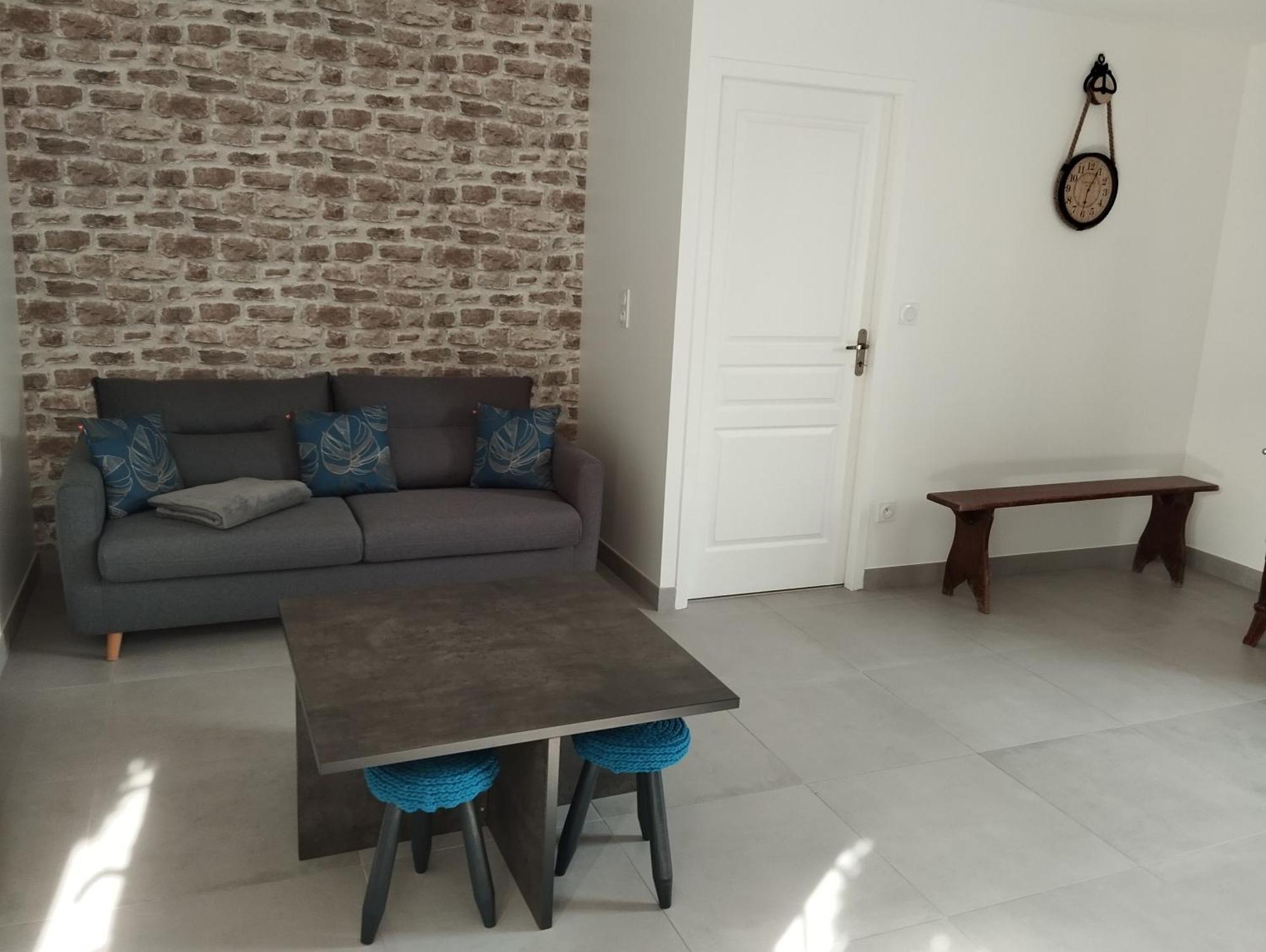 Maison Au Calme Avec Vue Etang Clesse  المظهر الخارجي الصورة
