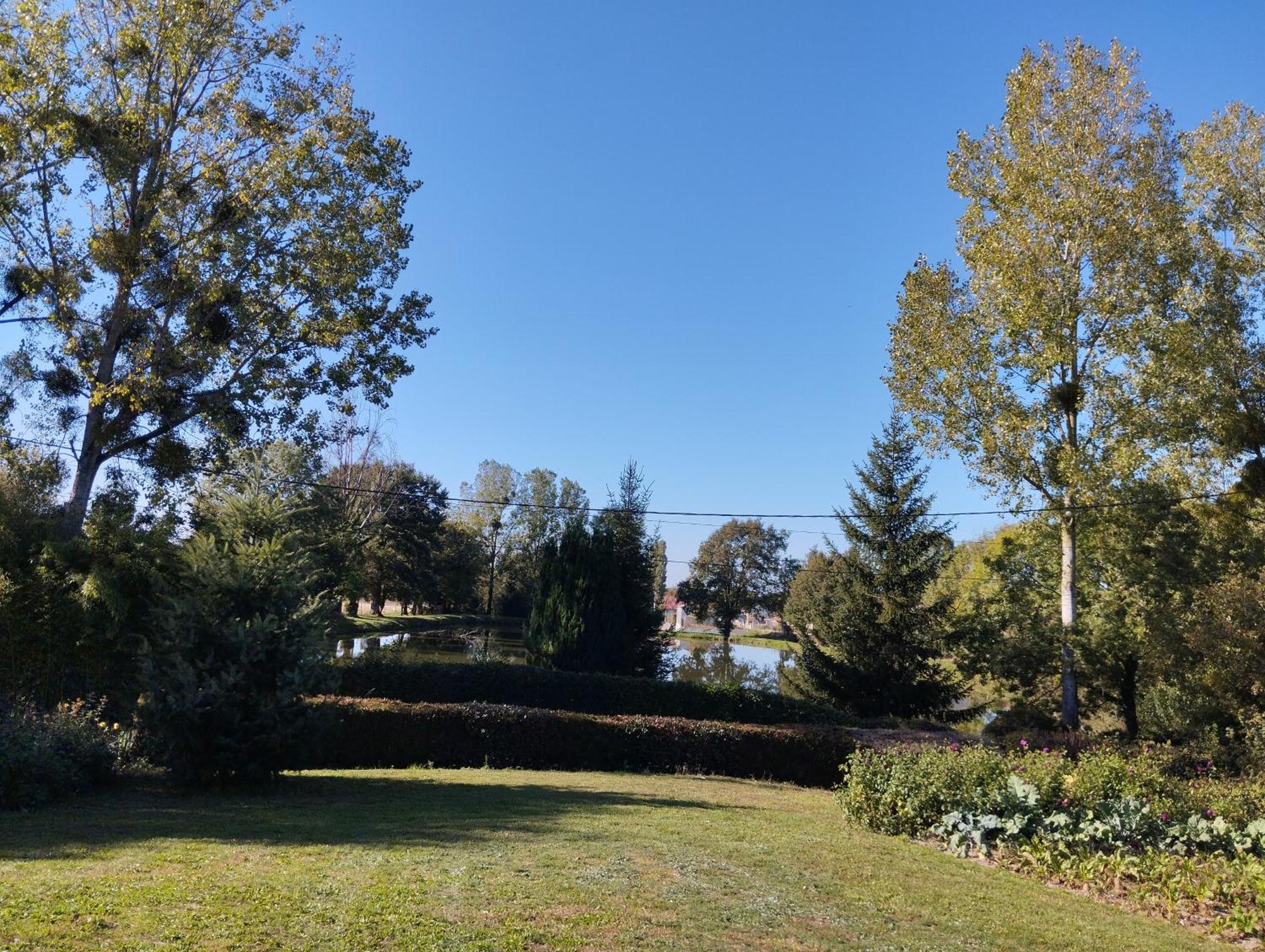 Maison Au Calme Avec Vue Etang Clesse  المظهر الخارجي الصورة